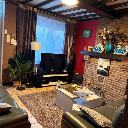 Bien-Etre-Au-Calme Et Parking Gratuit Vila Seraing Exterior foto